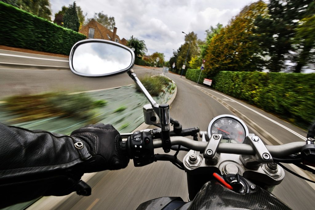 希少 90s SUZUKI　モーターサイクル　ロンt 車 バイク 古着 motorbike-1827482_1280-